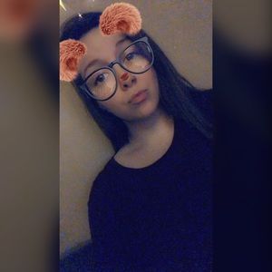 Meet your Posher, Jaclyn